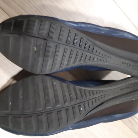 Cole Haan Dark Blue Loafers with Gold Accent - Picture 3 of 12